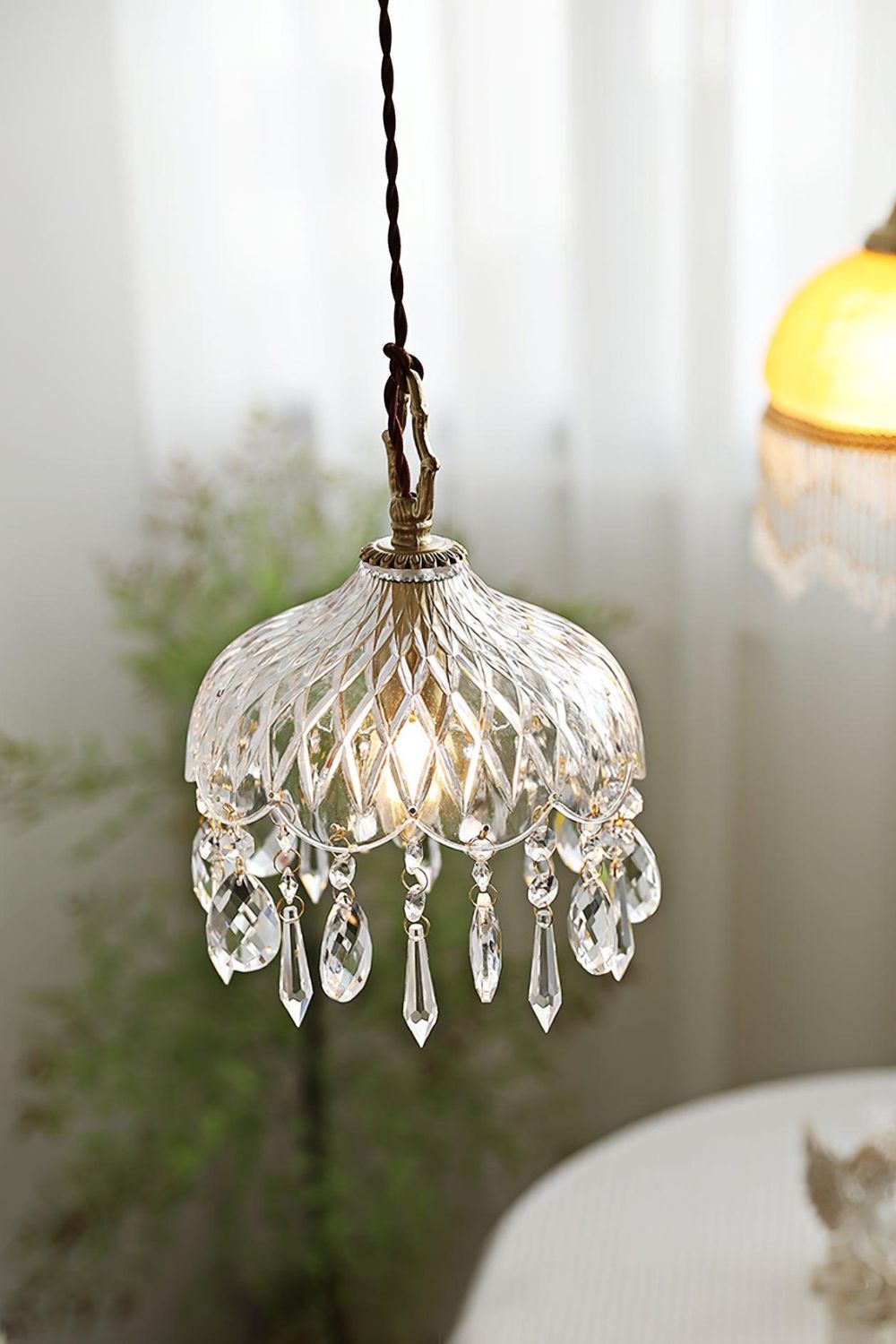 Komvormige Hanglamp | Vintage Messing & Glazen E14 Plafondlamp