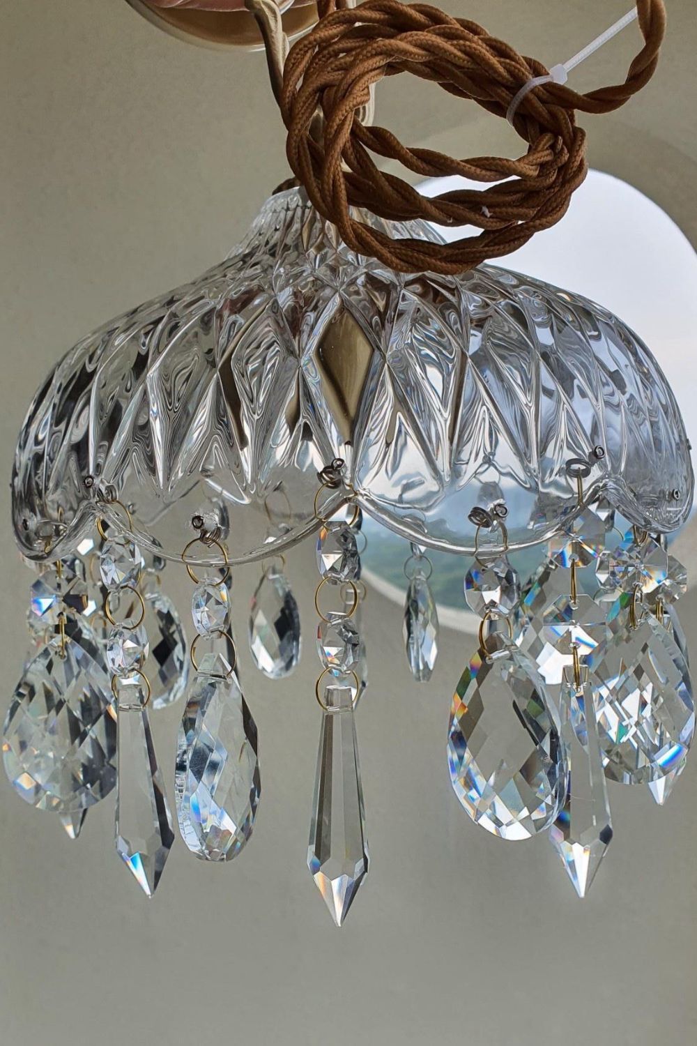 Komvormige Hanglamp | Vintage Messing & Glazen E14 Plafondlamp