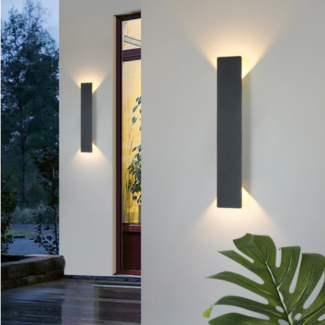 Lange LED Wandlamp | Minimalistische IP65 Buitenverlichting Voor Gang