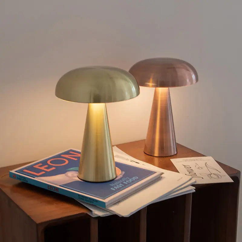 Metalen Paddenstoellamp | Oplaadbare Nordic LED Tafellamp