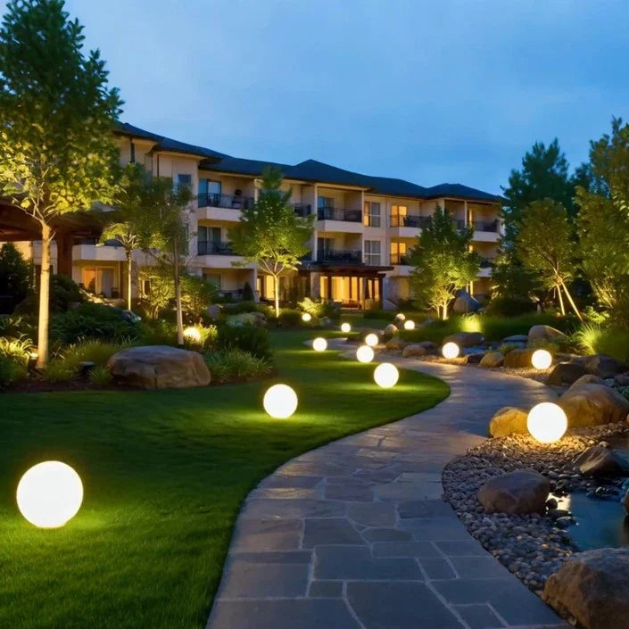 Bolvormige LED Tuinlamp voor Buiten met 16 Kleuren & Afstandsbediening