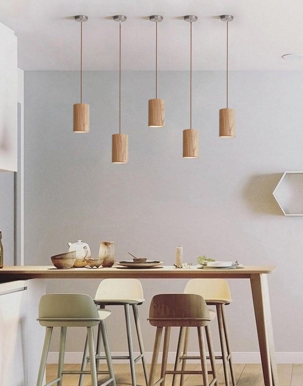 Pendellampe i massivt tre | Minimalistisk lampe med ledning