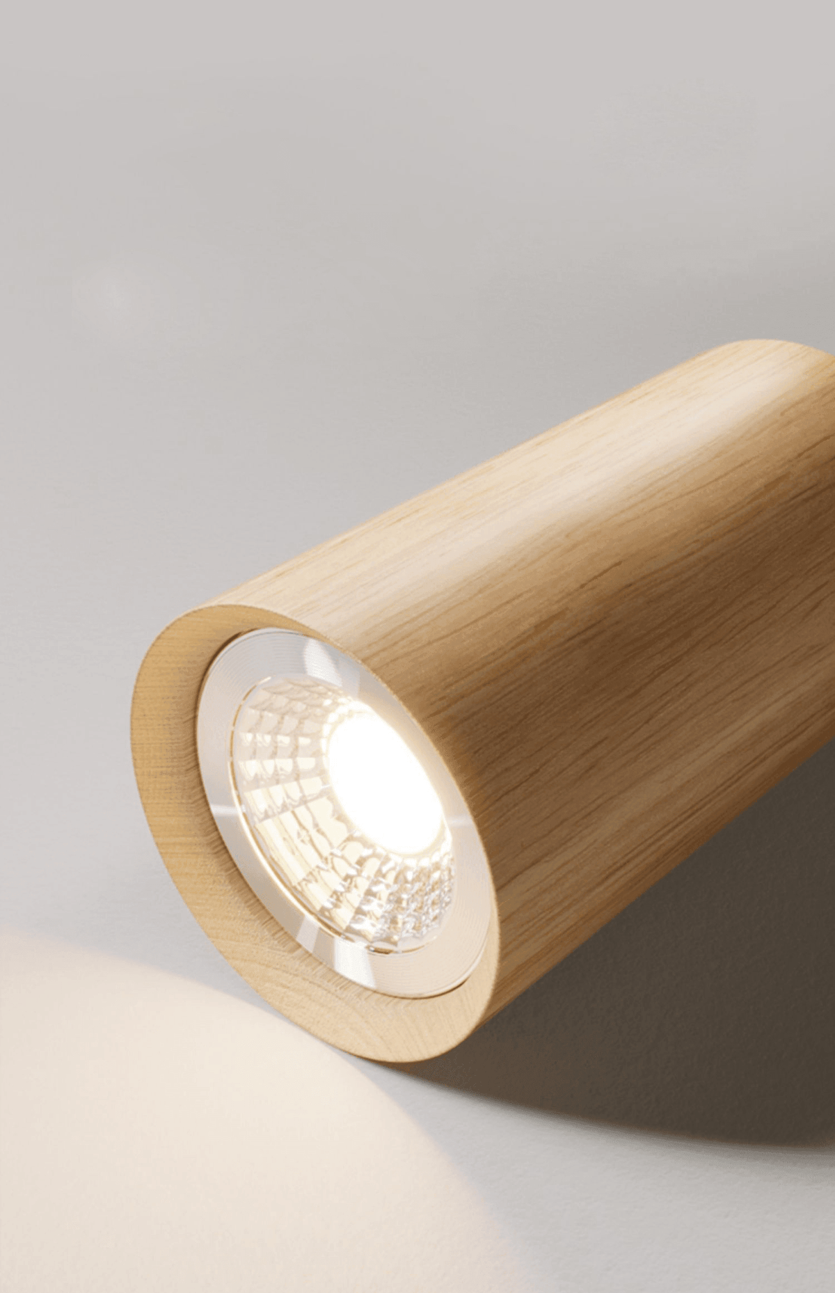 Drewniana lampa punktowa | Regulowana lampa sufitowa LED w kolorze dębu i orzecha włoskiego