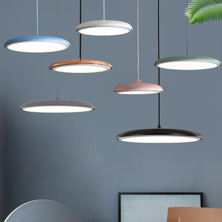 Moderne farverig LED pendel med skandinavisk design