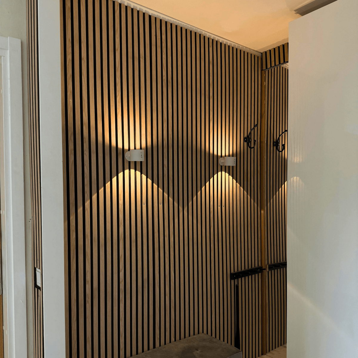 Ora – Draadloze LED Wandlamp met Afstandsbediening & Instelbaar Licht
