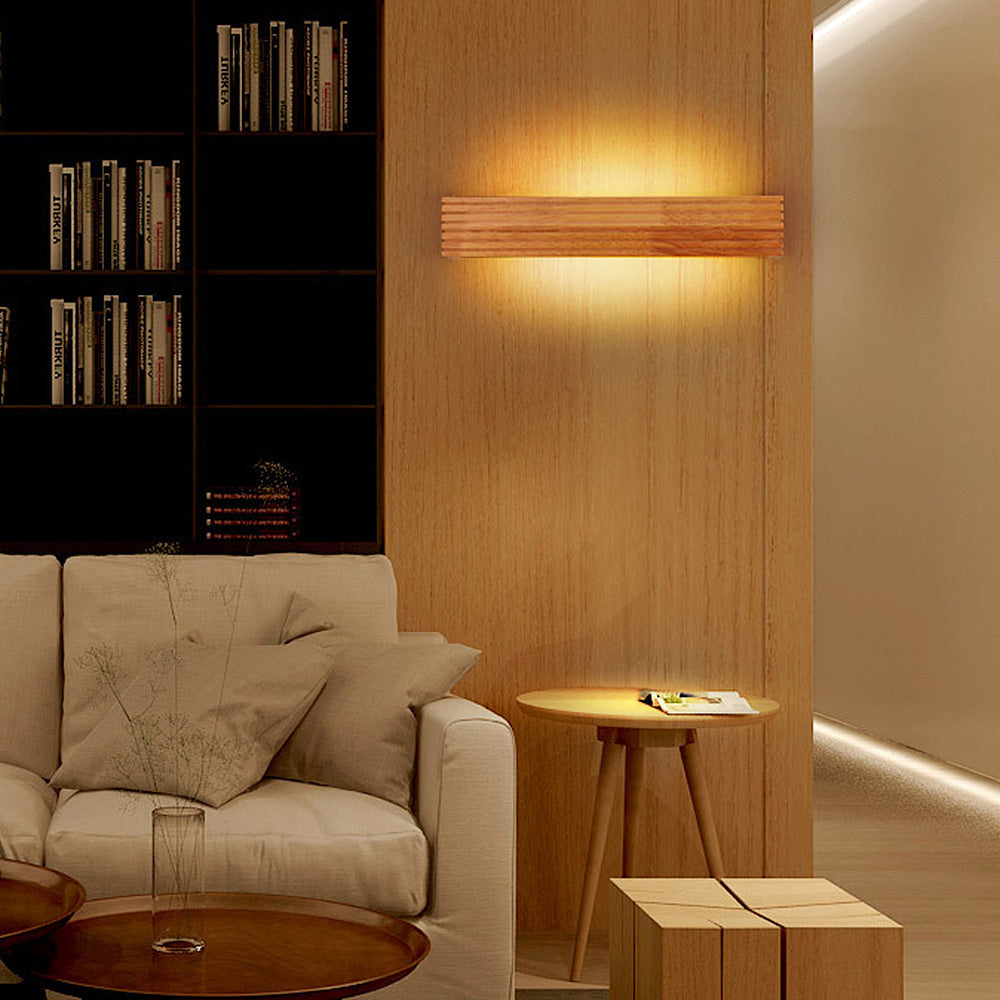 Löwe - Rustikt trædesign med moderne LED-teknologi