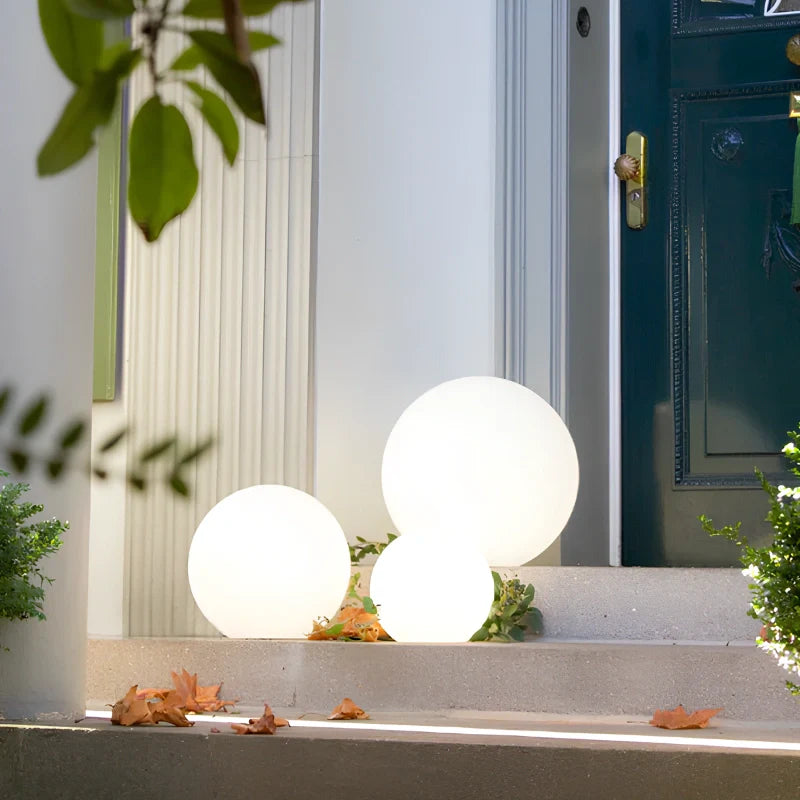 Bolvormige LED Tuinlamp voor Buiten met 16 Kleuren & Afstandsbediening