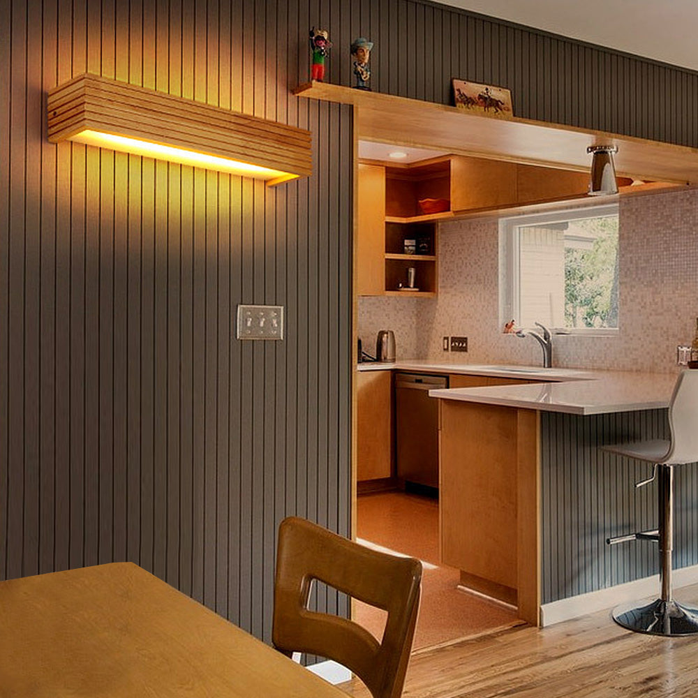 Löwe - Rustikt trædesign med moderne LED-teknologi