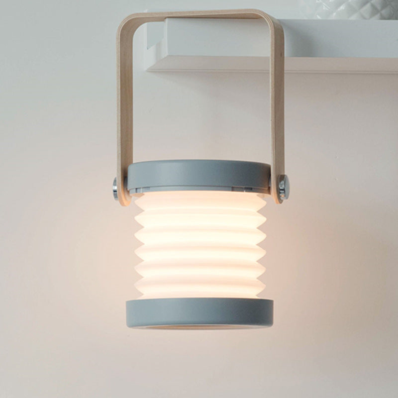 Froy – Foldbar Bordlampe med USB-Opladning & 4 Dæmpbare Lysindstillinger