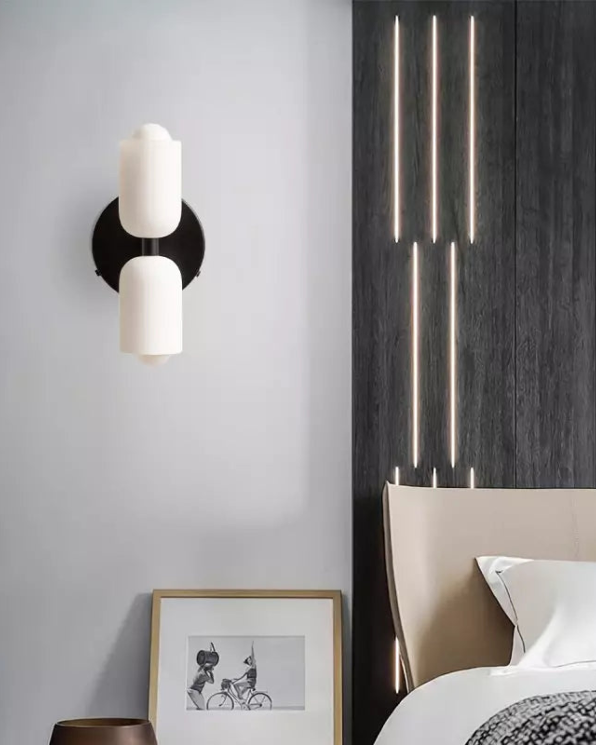 Moderne Vegglampe for Stemningsfull og Myk Belysning i Hjemmet