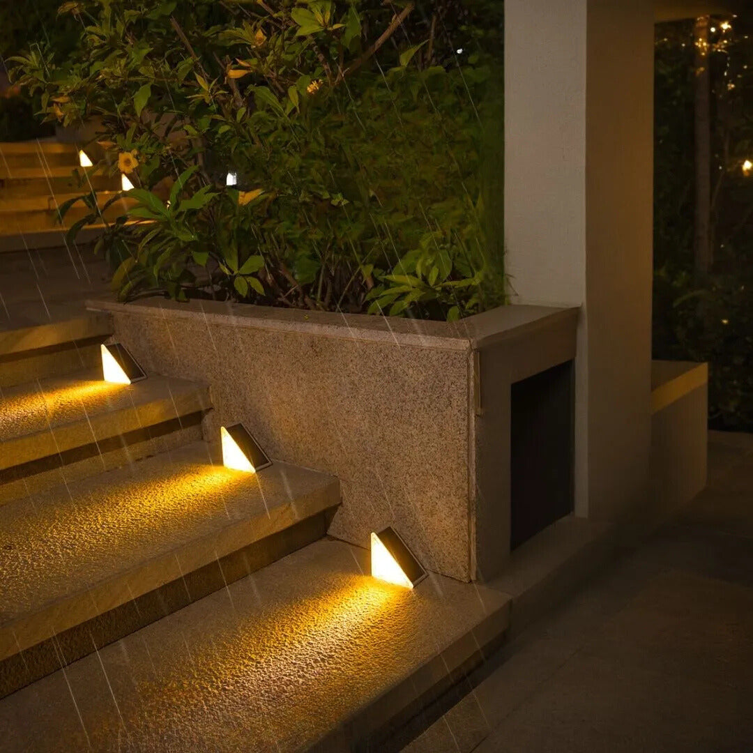 Solcelledrevet trappebelysning | IP65 vanntett LED-utebelysning