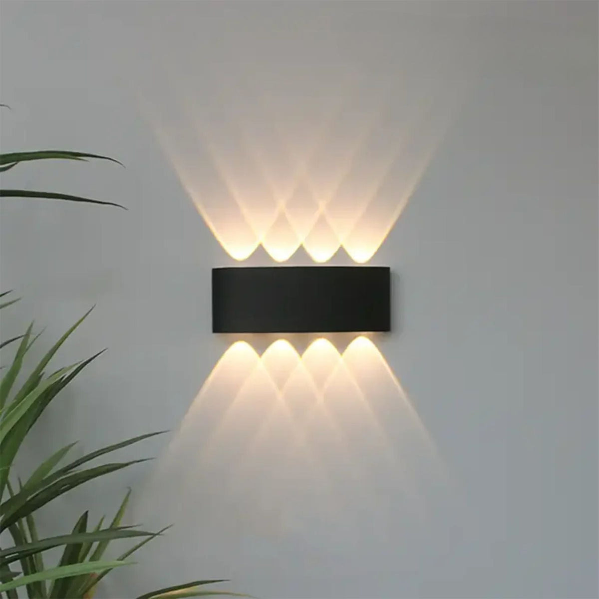 LED Wandlamp voor Binnen & Buiten – Wit of Zwart