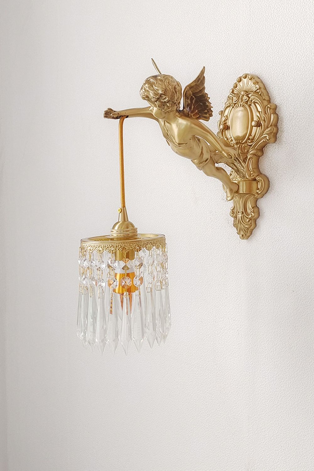 Engelen Wandlamp | Messing &amp; Kristal E14 Wandlamp Met Putto-Design