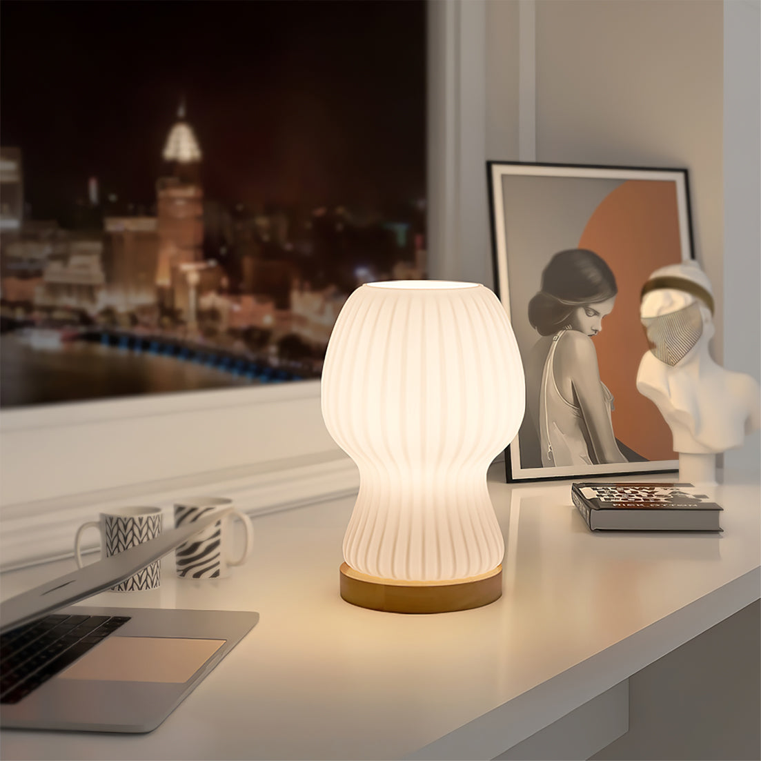 Lámpara de mesa de vidrio Japandi con iluminación ambiental suave