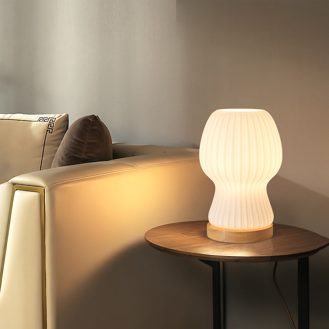 Lámpara de mesa de vidrio Japandi con iluminación ambiental suave