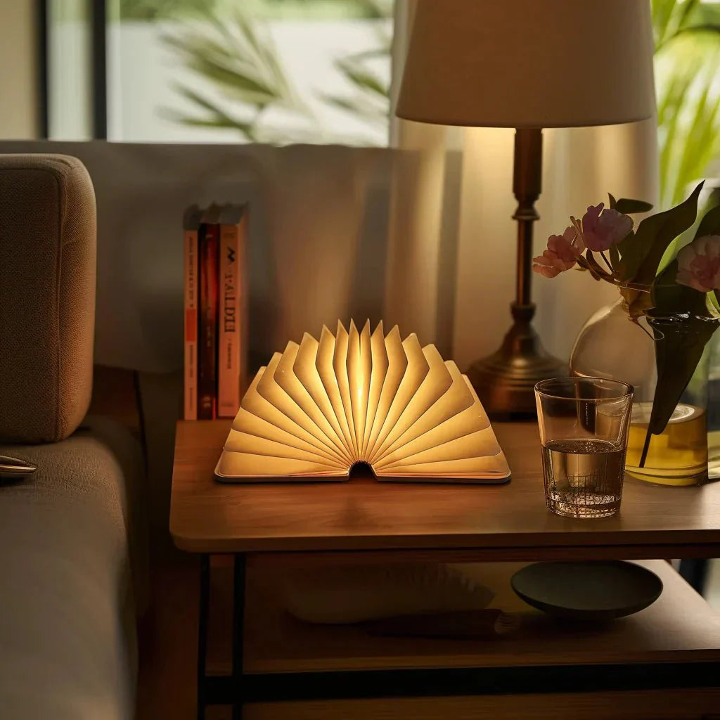 Booky – LED Oplaadbare Tafellamp in Boekvorm