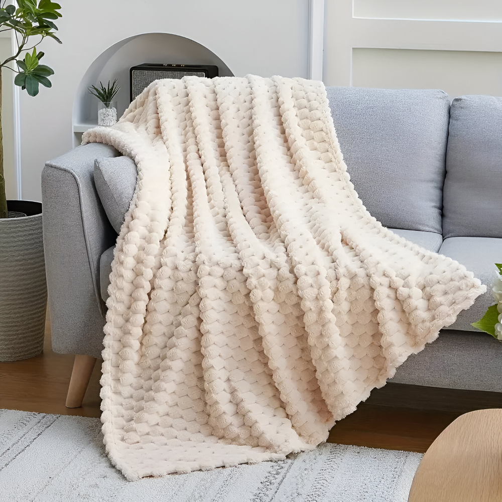 Luxury Plush Fleece Blanket – Ultimate Comfort