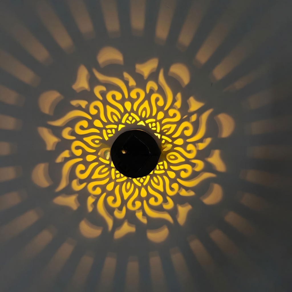 Solar Buitenwandlamp Met Projector | IP65 Decoratieve Tuinlamp