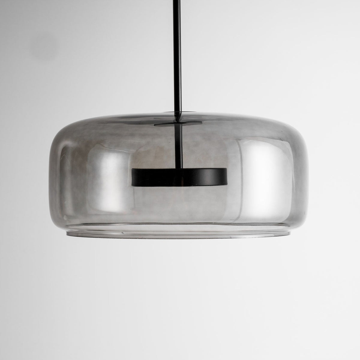 Minimalistisk Metro-glaspendel | Håndblæst LED-pendel