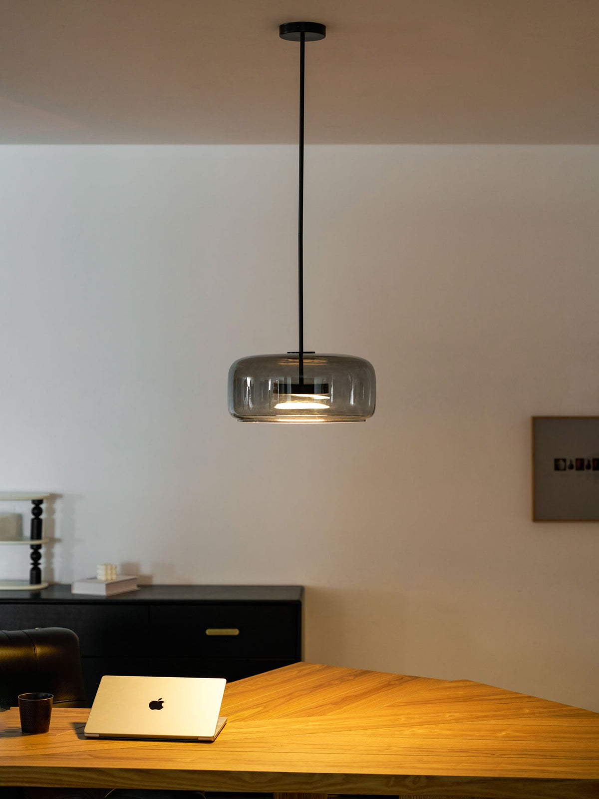 Minimalistisk Metro-glaspendel | Håndblæst LED-pendel