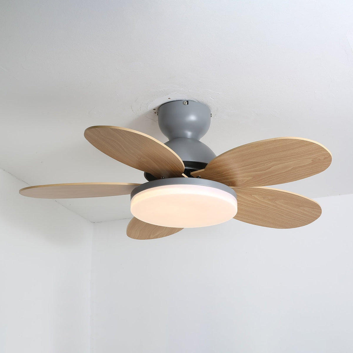 Petalo-plafondventilator met lamp | Houten ledplafondventilator met 6 bladen