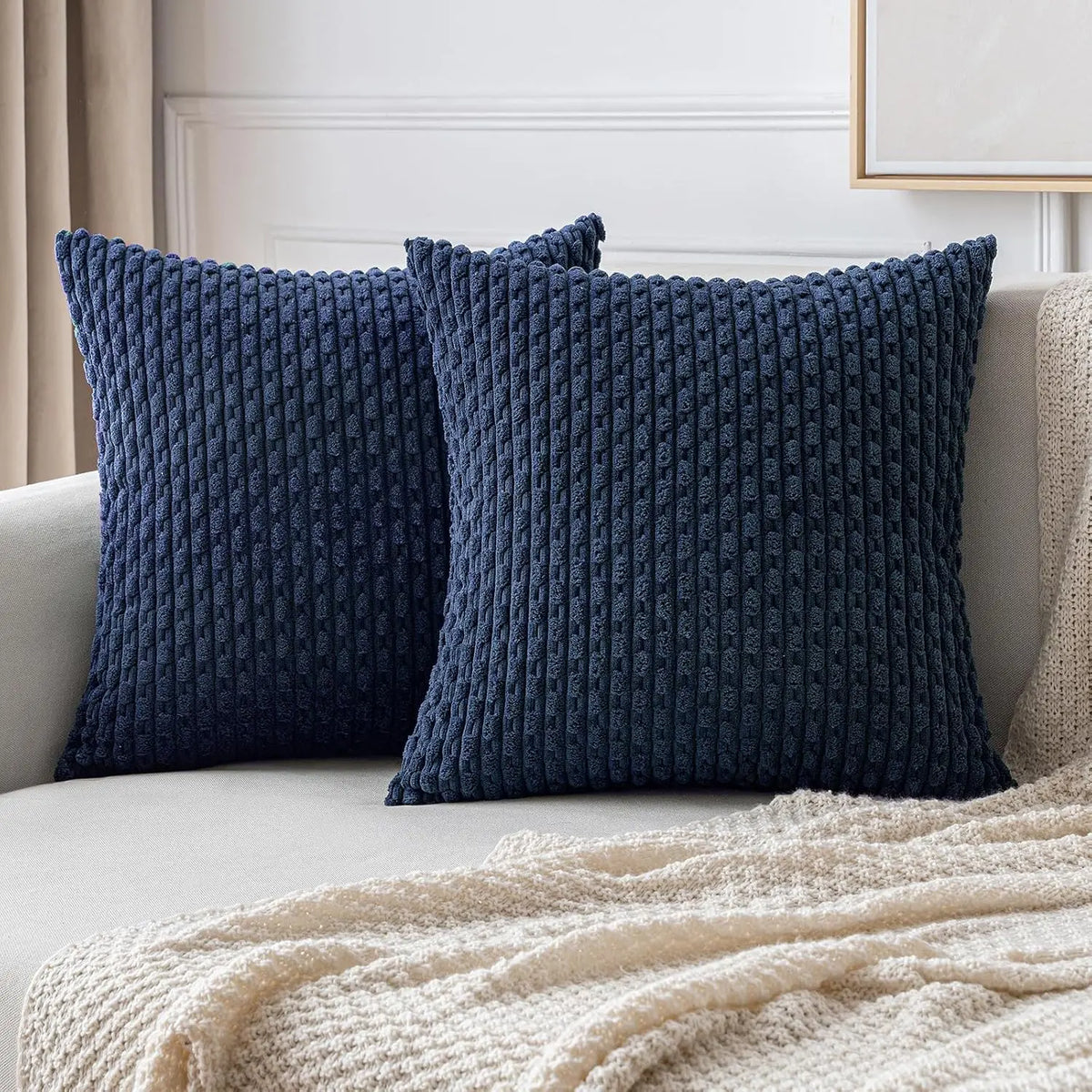 Housse de Coussin en Velours Côtelé – Stylée & Conviviale