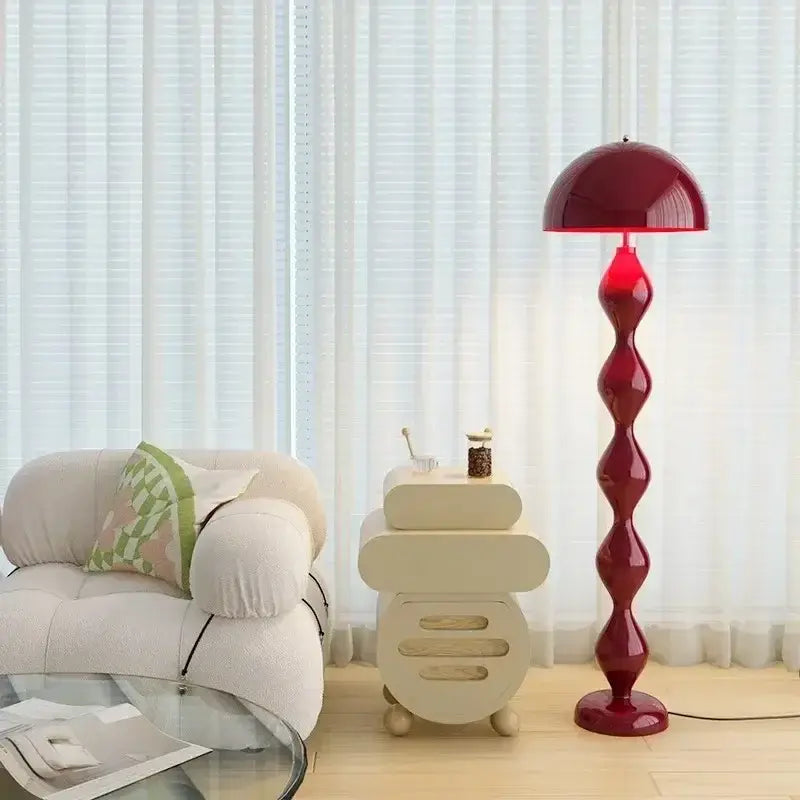 Scandinavische Metalen Vloerlamp | Moderne Sculpturale Staande Lamp