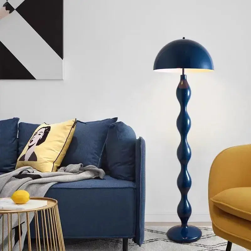 Scandinavische Metalen Vloerlamp | Moderne Sculpturale Staande Lamp