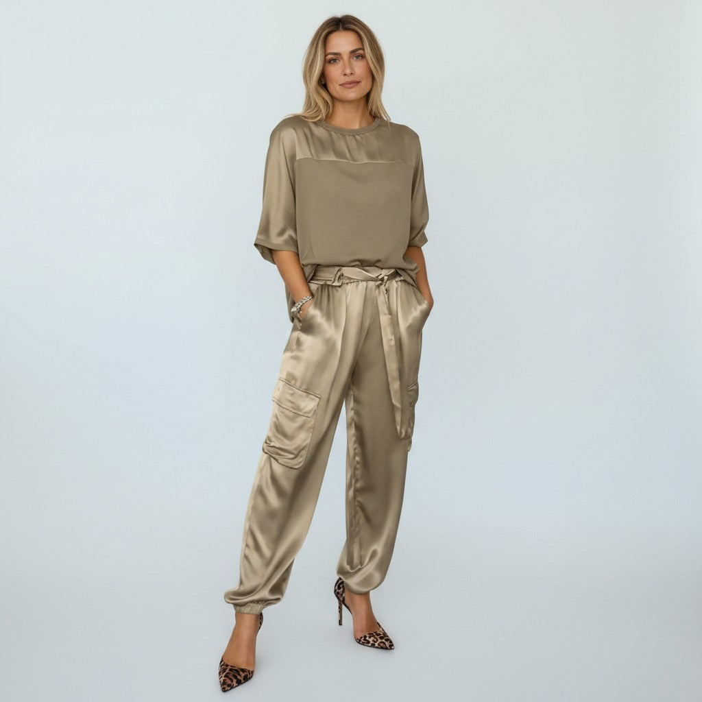 Ensemble satiné deux pièces pour femme | Ensemble élégant