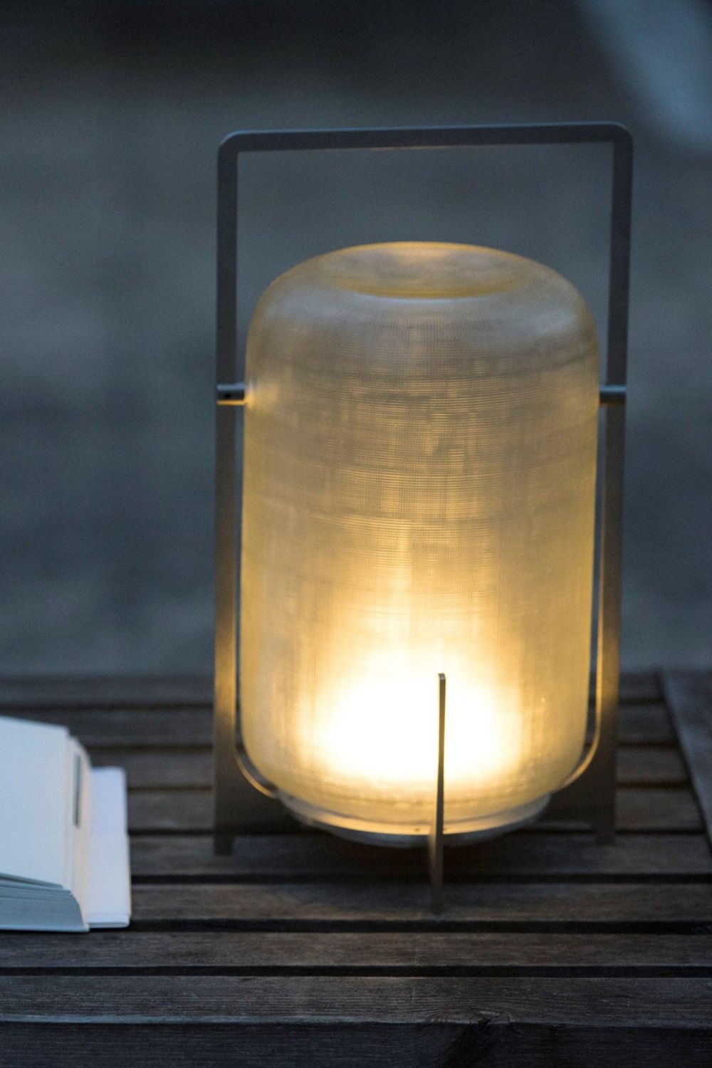 Twilight oppladbar bordlampe | IP65 LED-utendørslampe