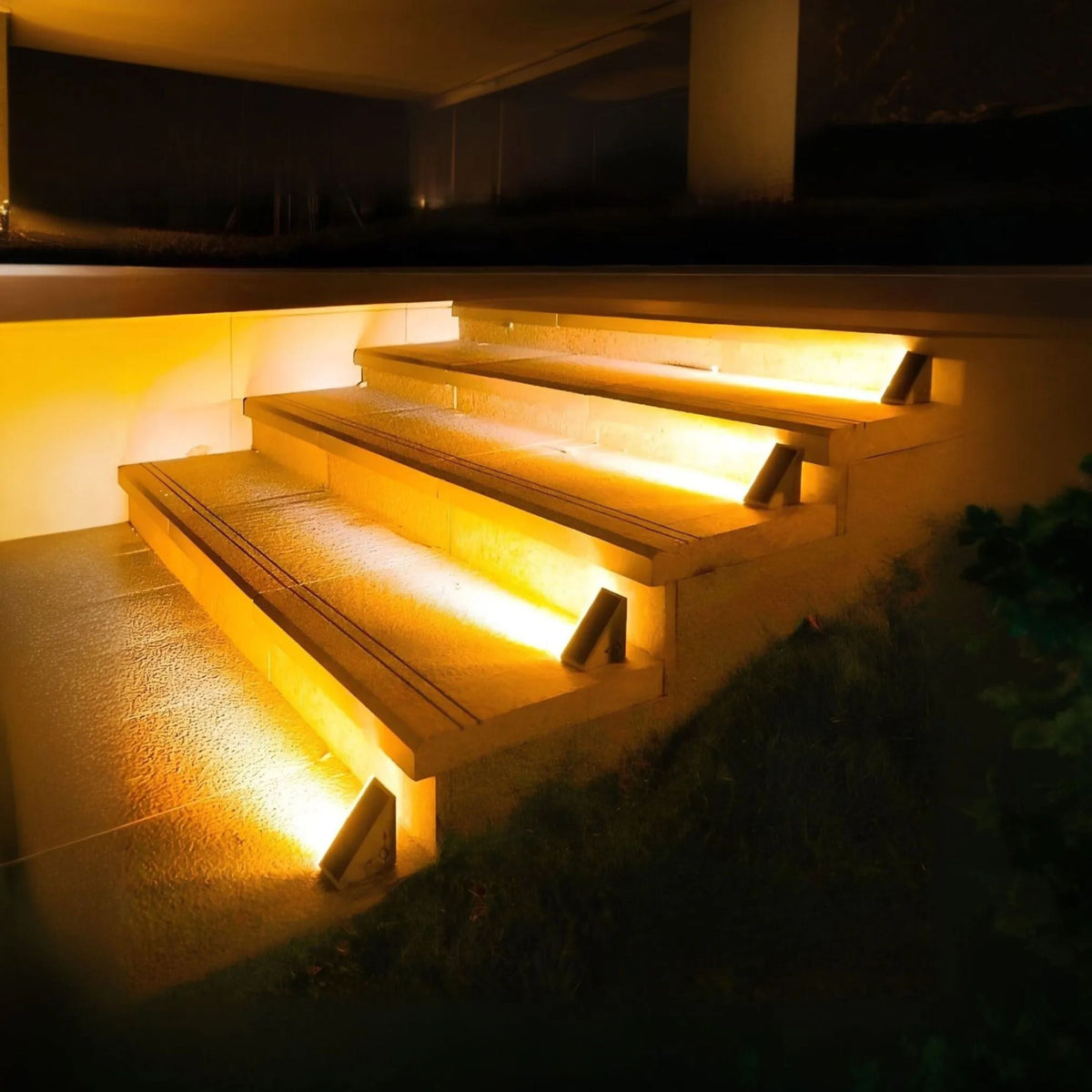 Solcelledrevet trappebelysning | IP65 vanntett LED-utebelysning