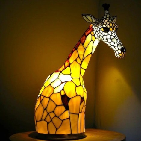 Kleurrijke Hondenlamp Van Hars | Decoratieve Dierenlamp