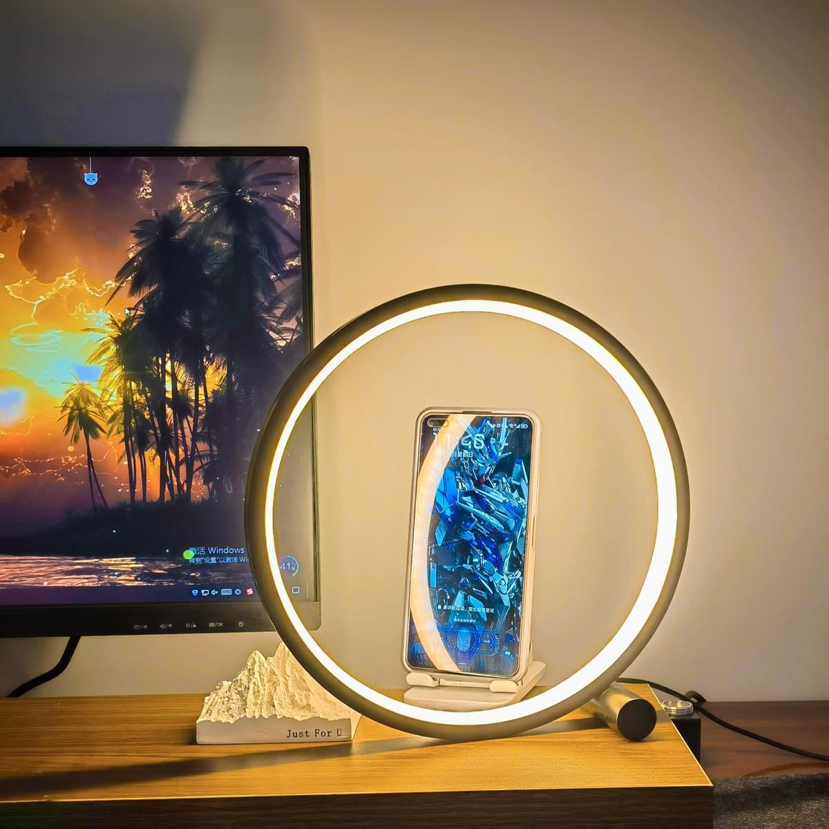 Cirkelformad Nattduksbordslampa med Minimalistisk & Skandinavisk Design