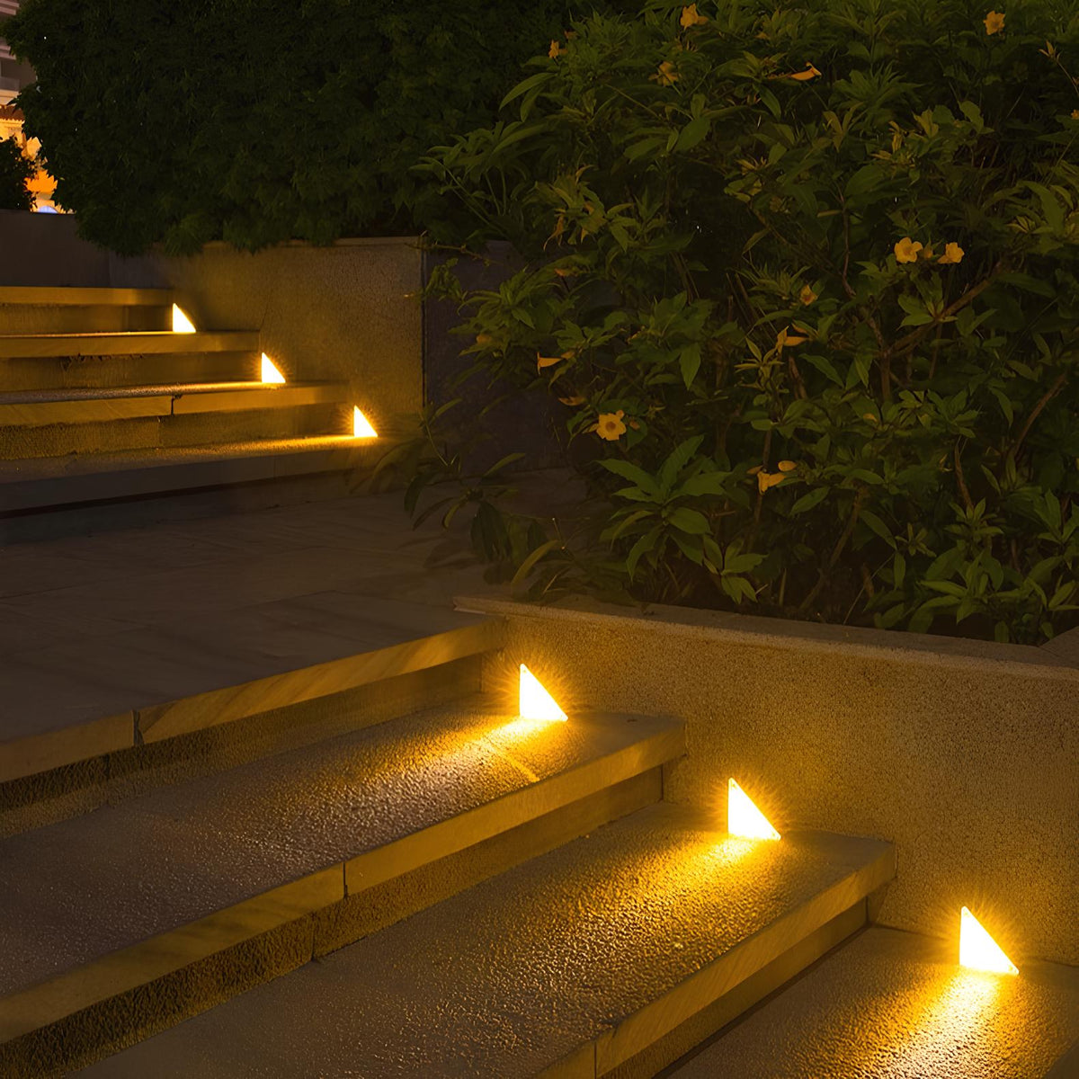 Solcelledrevet trappebelysning | IP65 vanntett LED-utebelysning