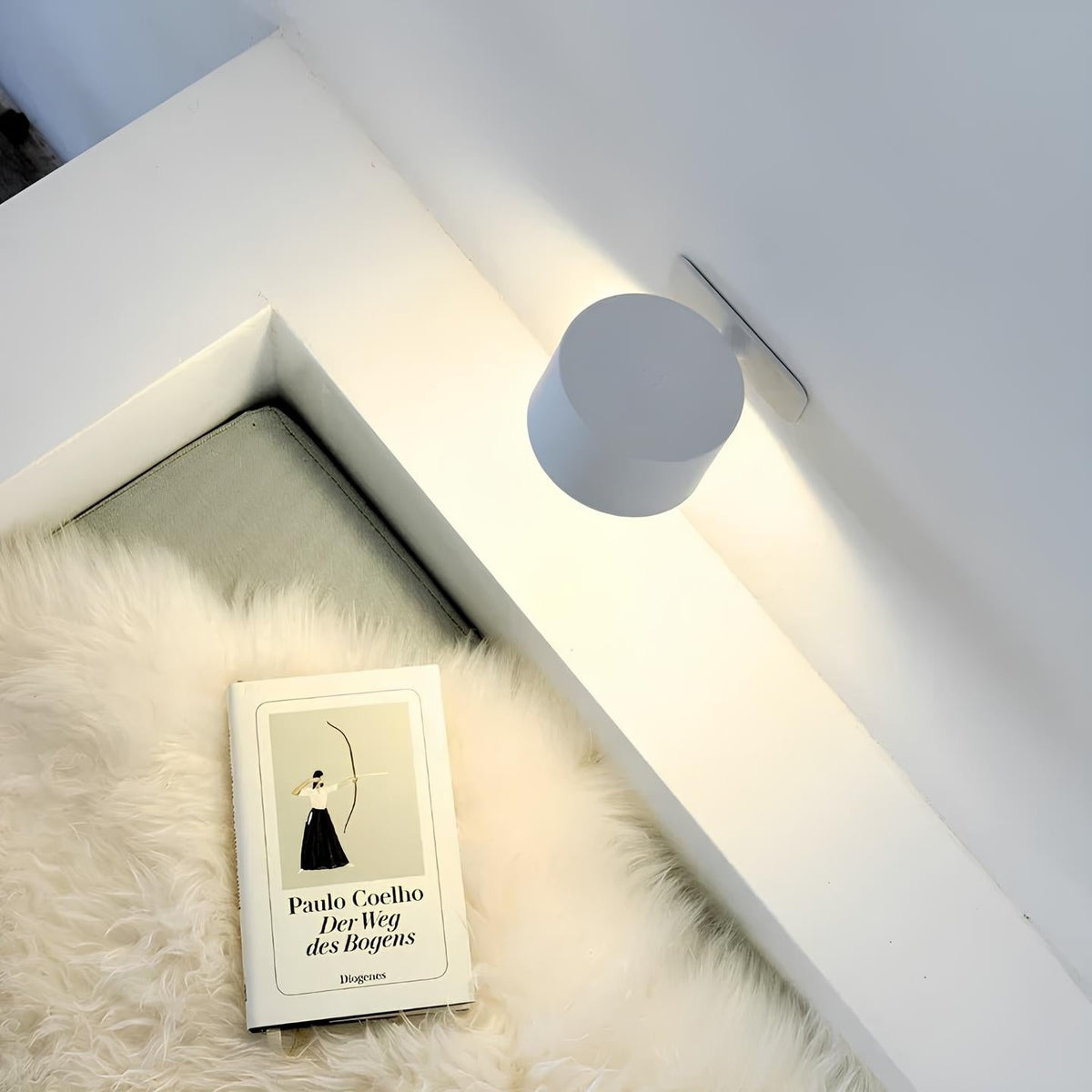 Multifunctionele Draadloze Wandlamp Oplaadbaar & Dimbaar met 360° Rotatie