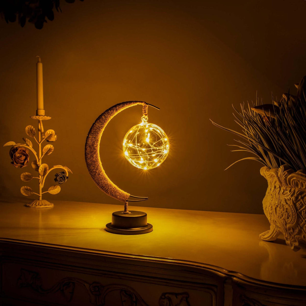 Sfeervolle LED Tafellamp van Glas met Warm Licht in Maandesign