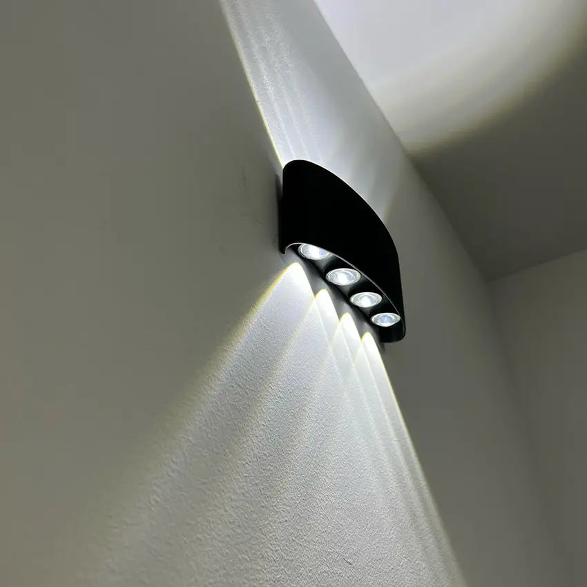LED Wandlamp voor Binnen & Buiten – Wit of Zwart